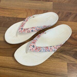 White Croc Flip Flop Sandal Thong Slide Toe Shoe Slip On Red Blue Paisley Size 9